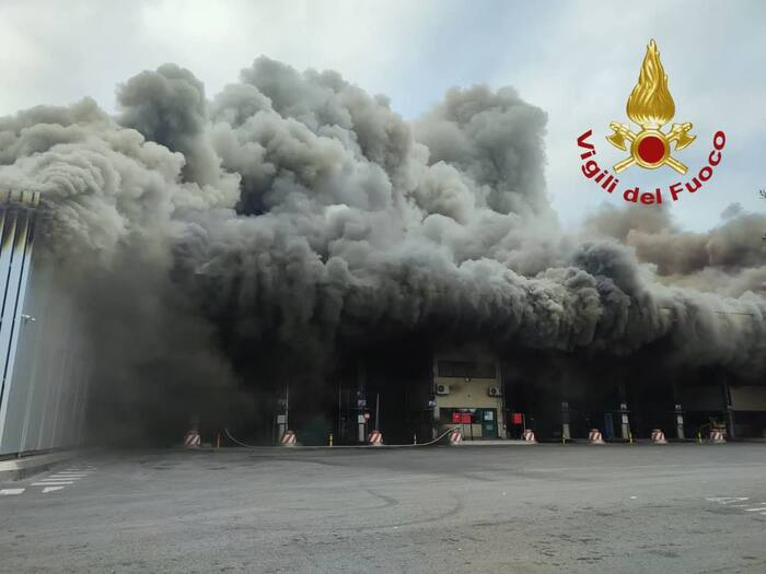 Big fire breaks out at Rome Malagrotta waste facility