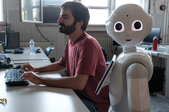 Il personal trainer è un robot umanoide grazie all'intelligenza artificiale