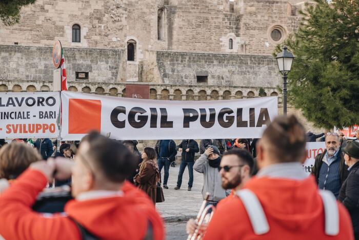 Rdc: Cgil Puglia, contattati da gente disperata per la revoca – Notizie