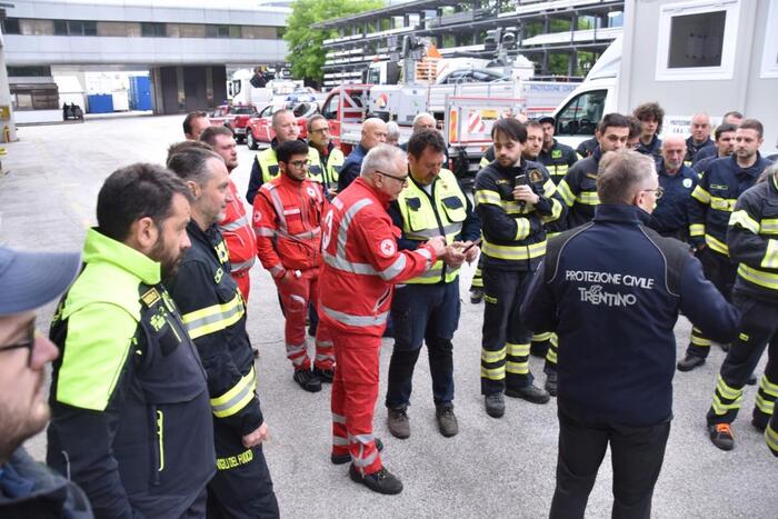 Maltempo In Emilia, Protezione Civile Trentina In 6 Comuni - Notizie ...