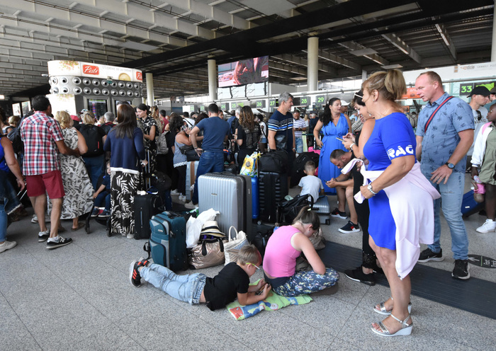 Catania airport closed due to Mount Etna eruption TopNews Ansa.it