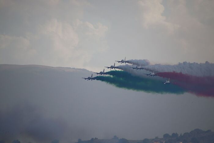 In tanti a Foligno per ammirare le Frecce tricolori - Notizie 