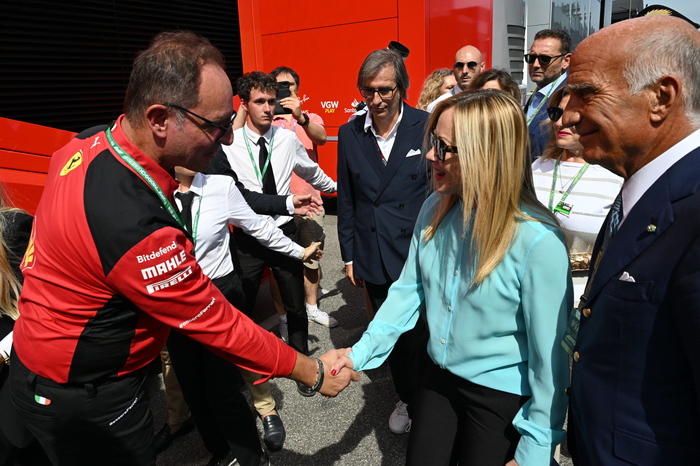 Prime Minister Giorgia Meloni’s Visit to Monza Racetrack and Meeting with Barbara Berlusconi