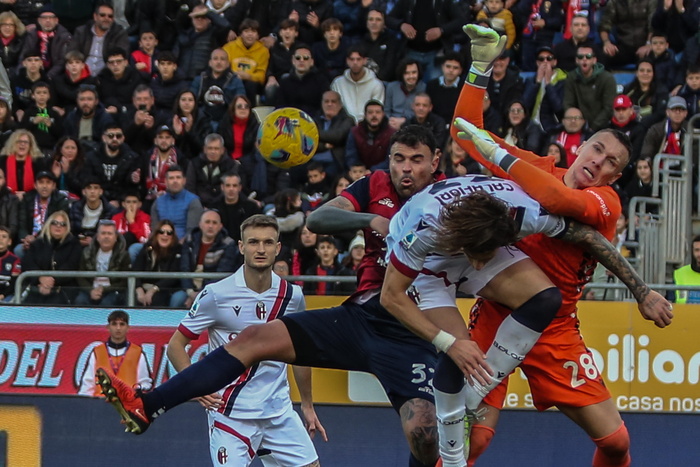 Soccer: Cagliari creep above drop zone with win over Bologna