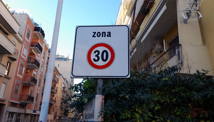 ZONA GIORNO: TOWER 30