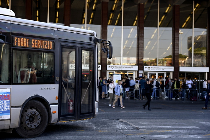 Bus e metro, l'8 novembre sciopero senza fasce di garanzia