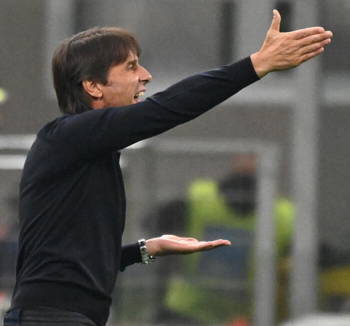 Calcio: Conte, 'l'Atalanta forte, magari ci sottovalutano...'