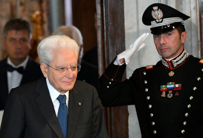 Mattarella, non sono gli egoismi a governare la crescita