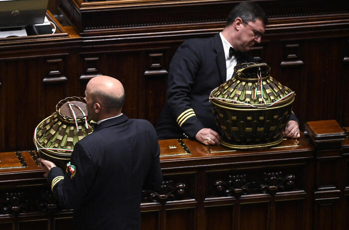 Consulta, maggioranza ha indicazione di votare scheda bianca