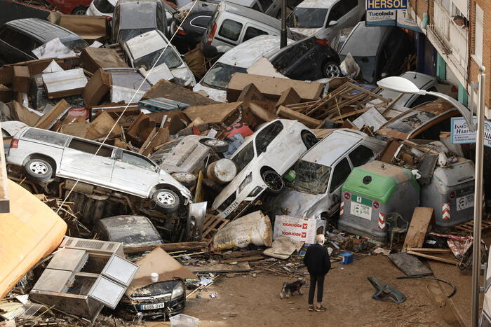 Alluvione shock in Spagna, almeno 95 morti a Valencia - Notizie - Ansa.it