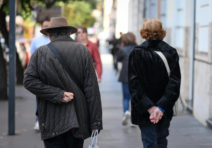 Invecchiare bene: come l'ambiente urbano influenza la nostra salute