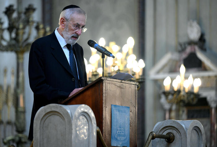 Roma, alla Sinagoga la commemorazione a un anno dall’attacco del 7 ottobre – Notizie – Ansa.it