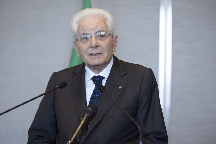 Mattarella, un pensiero a chi ha donato la vita per la pace