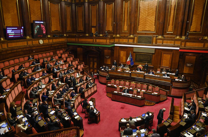 Via libera definitivo del Senato al ddl Lavoro