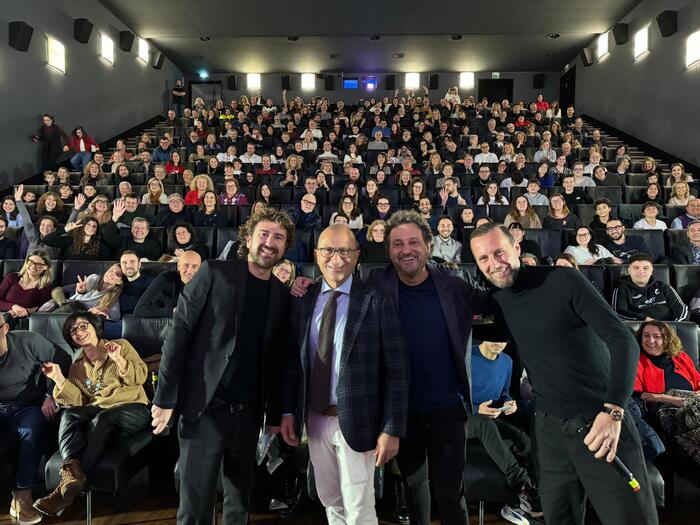 Siani e Pieraccioni show ad Ancona, 'Io e te dobbiamo parlare'