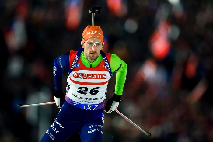 Biathlon: Italy get world silver in single mixed