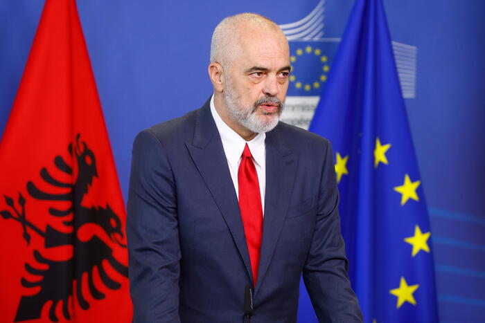 Bando per 3 strutture per migranti in Albania entro il 20 maggio – Notizie – Ansa.it