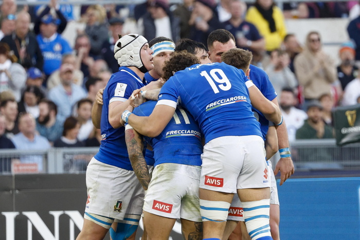 Rugby: Italy lose 24-27 to England in Six Nations opener