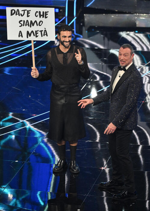 Marco Mengoni, ganador en San Remo - Espectáculos - ANSA Latina