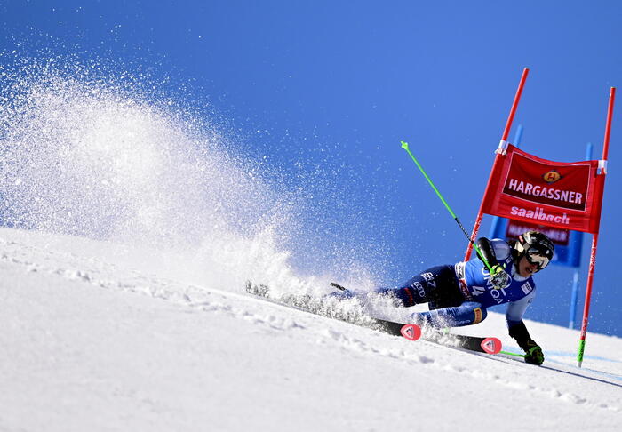 Federica Brignone vince il gigante a Saalbach, coppa di specialità a Gut