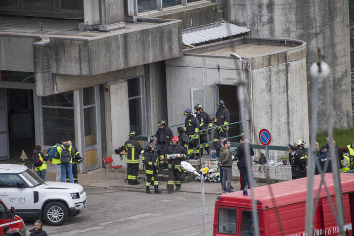 Strage di Suviana: vigili del fuoco, poche speranze di trovare superstiti – Notizie – Ansa.it