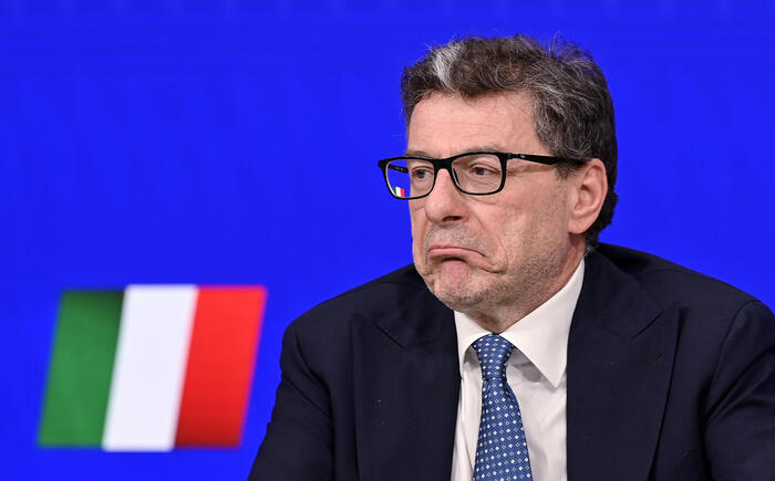 Giorgetti skeptical about chances of common EU debt