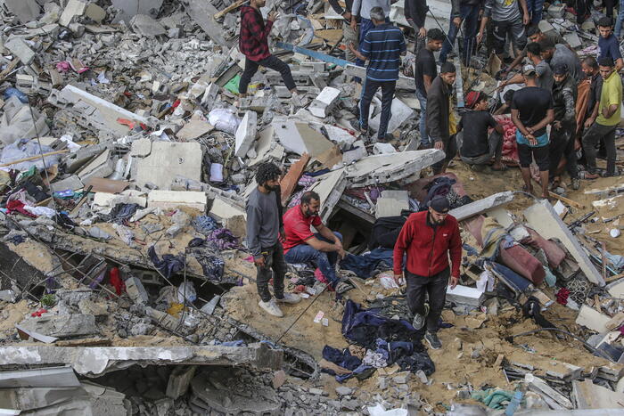 Media palestinesi, "bombardata scuola a Gaza, quattro morti"