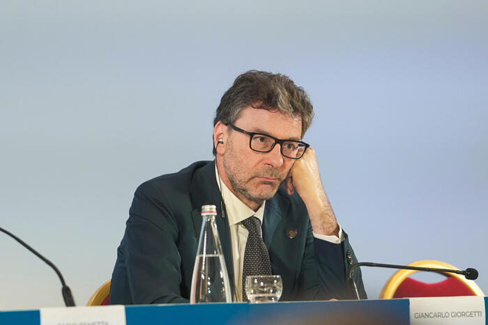 Giorgetti tira dritto. L’ipotesi Ires agita la maggioranza – Notizie – Ansa.it