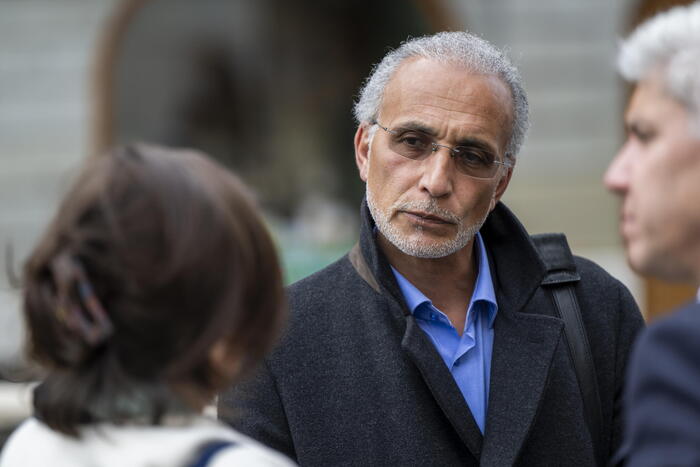 Tariq Ramadan condannato in Svizzera a 3 anni per stupro – Notizie – Ansa.it