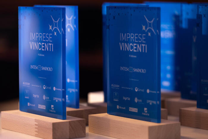 Intesa Sanpaolo premia 10 eccellenze imprenditoriali estere