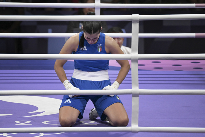 Olympics: Carini abandons controversial bout against Khelif