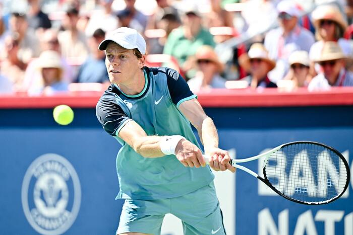 Tennis: Montreal, Sinner cede a Rublev ed è fuori nei quarti