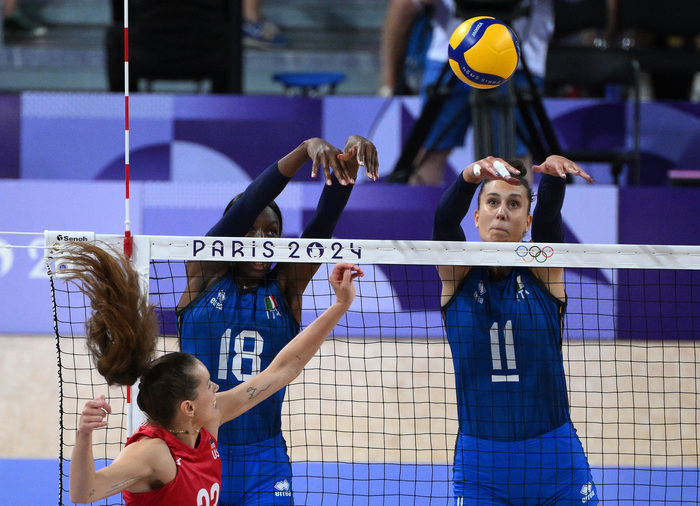 Le donne italiane ottengono la loro prima medaglia d’oro olimpica nella pallavolo – Sport