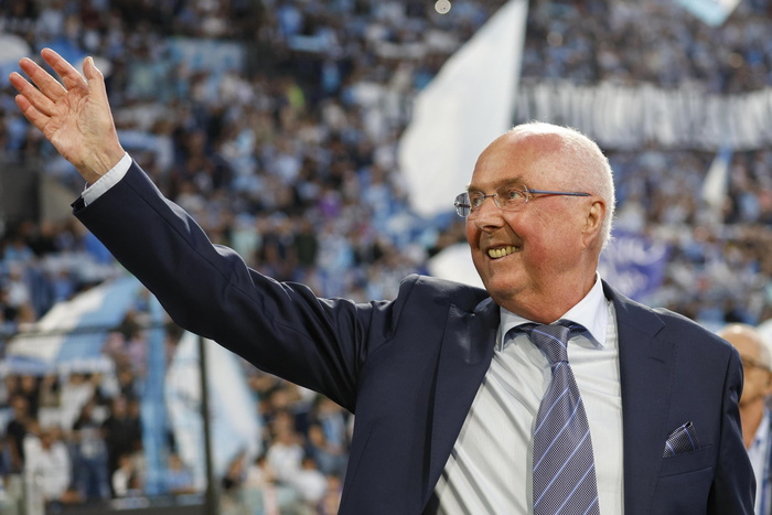 Lazio lead tributes to Eriksson