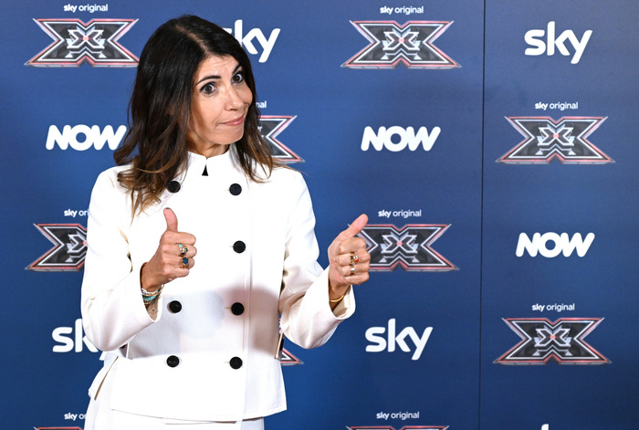 X Factor, parte alla grande con 729mila spettatori – Notizie – Ansa.it