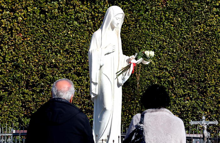 Sì del Papa al culto di Medjugorje, ‘ma non si va per incontrarsi con i presunti veggenti’ – Notizie – Ansa.it