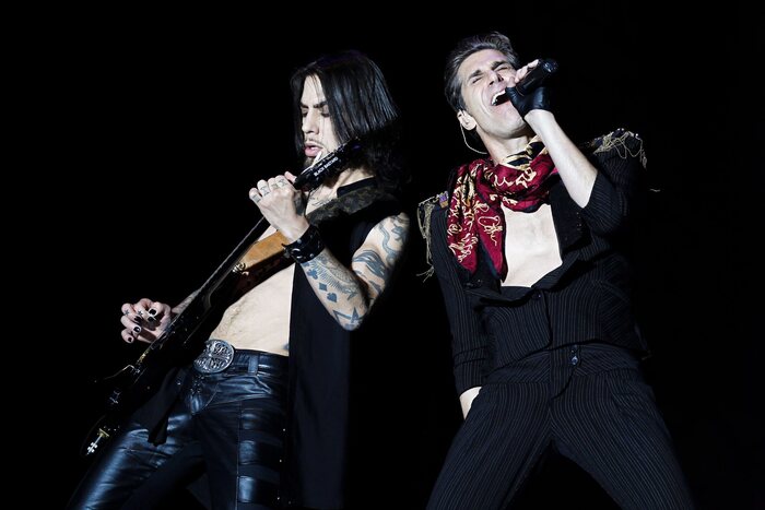 Jane's Addiction annullano tour dopo rissa tra Farrell e Navarro