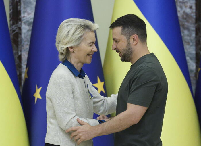 Von der Leyen, ‘Ue darà prestito da 35 miliardi a Kiev’ – Altre news #adessonews