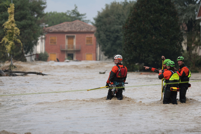 Musumeci: ‘Ci avviamo all’obbligo di polizze sulle case contro i rischi del clima’ – Notizie – Ansa.it