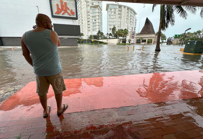 L’uragano Helene di categoria 4 ha toccato terra in Florida – Nord America – Ansa.it