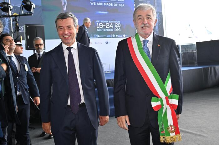 In Liguria campagna al rush finale,duello Tajani-Schlein