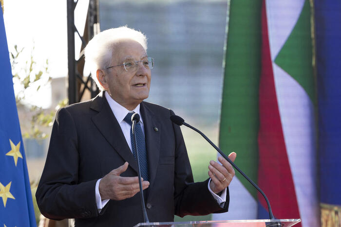 Mattarella: "Ferma condanna per l'attacco del 7 ottobre. Ora serve il cessate il fuoco"