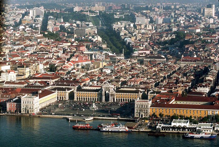 In Portogallo niente Irpef per i giovani, anche stranieri