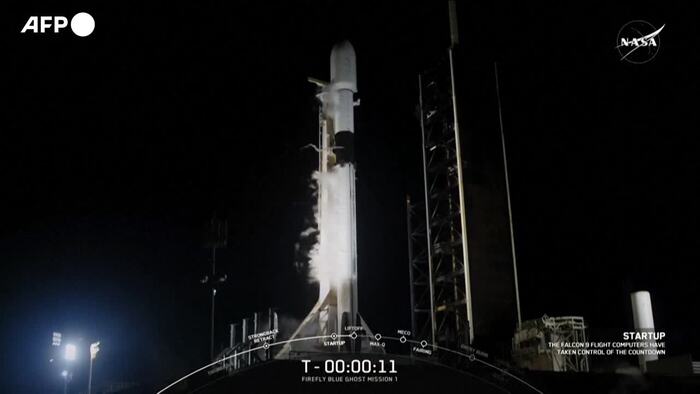 Lanciato da Space X il razzo Falcon 9, a bordo uno strumento italiano