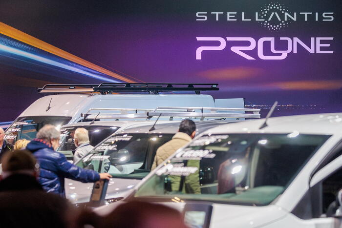 Stellantis, -7,3% le vendite di auto in Europa nel 2024