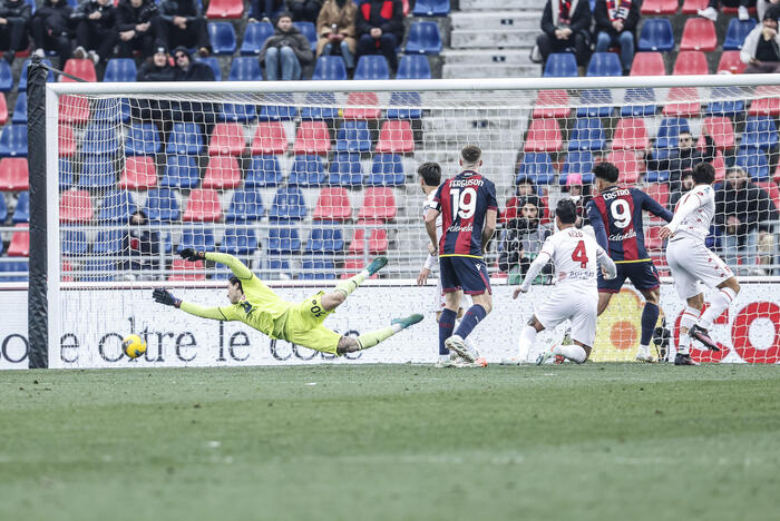 Serie A: in campo Bologna-Monza 2-1 DIRETTA e FOTO