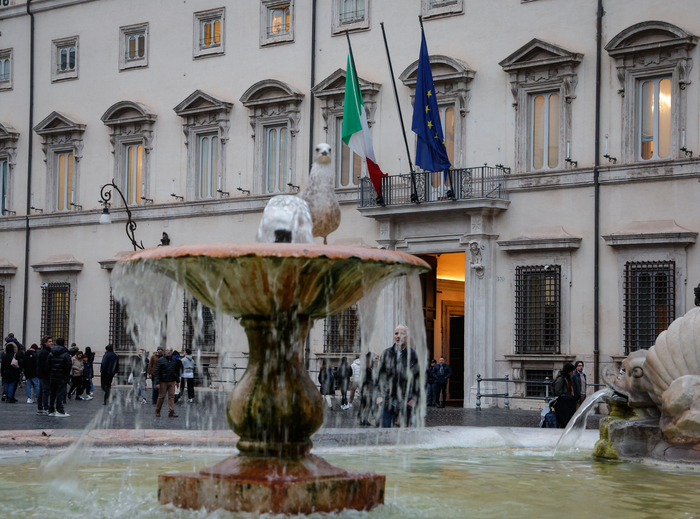 Meloni receives Cecilia Sala's mother at Palazzo Chigi