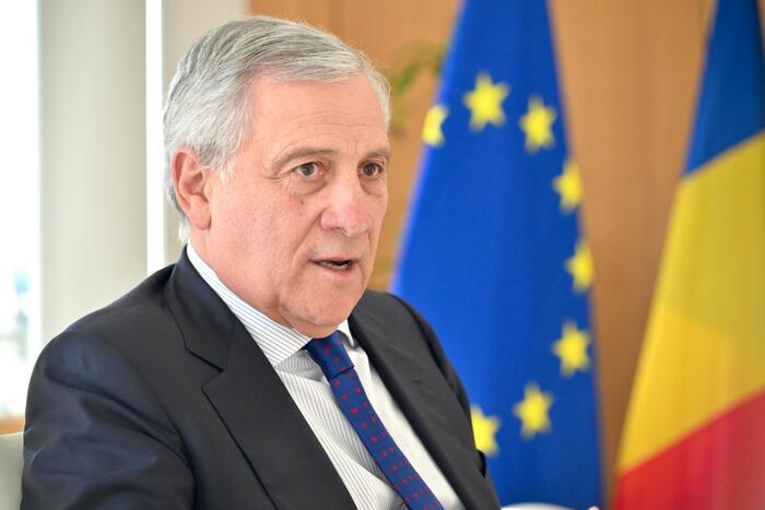 Tajani, singolare l'atteggiamento della Cpi su Almasri