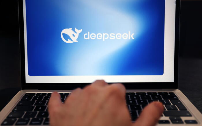 Il Garante della Privacy blocca DeepSeek a tutela dei dati italiani