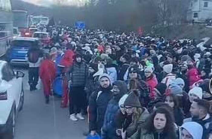 Invasione di turisti a Roccaraso, fissato il tetto dei 100 bus